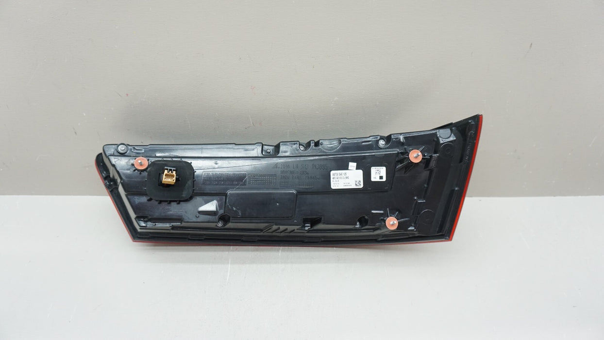 2017-2019 AUDI Q7 REAR LH LEFT DRIVER SIDE OUTER TAIL LIGHT OEM