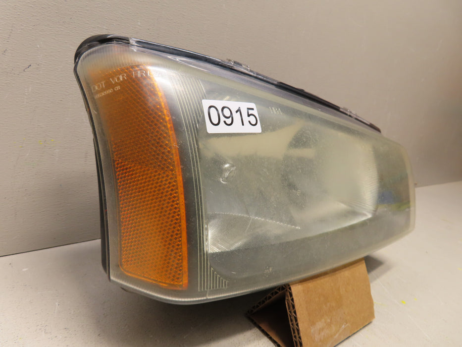 2003-2007 CHEVROLET SILVERADO 1500 AVALANCHE RH PASSENGER HEADLIGHT HALOGEN OEM