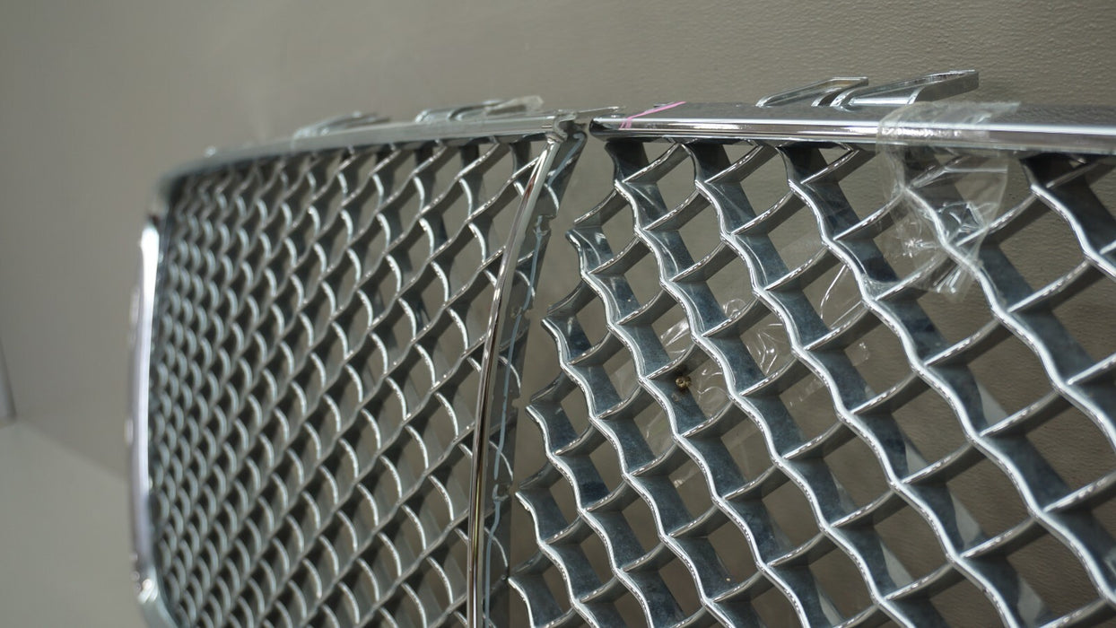 2020-2022 BENTLEY CONTINENTAL GT FRONT BUMPER RADIATOR GRILLE OEM 3SD853667A