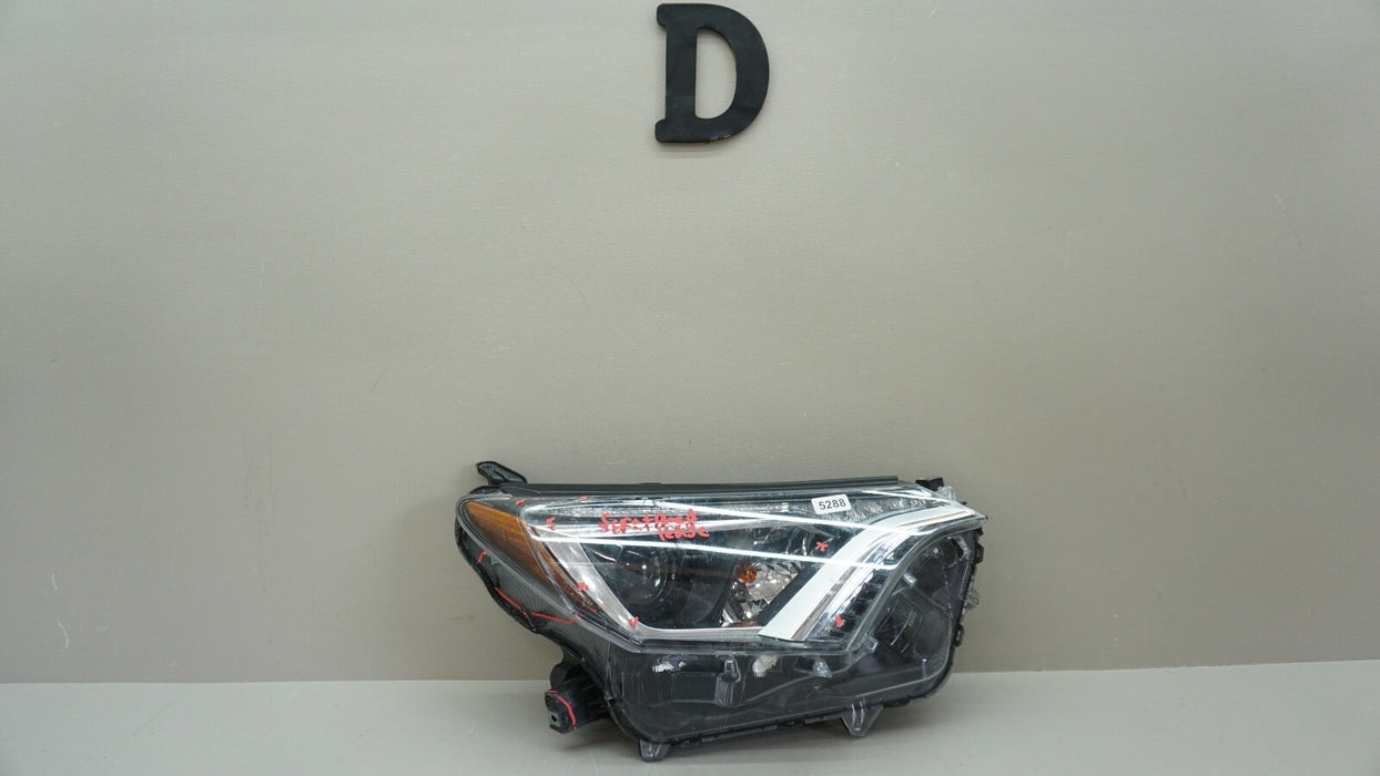 2016-2018 TOYOTA RAV4 SUV FRONT RIGHT PASSENGER SIDE HEADLIGHT LAMP HALOGEN OEM