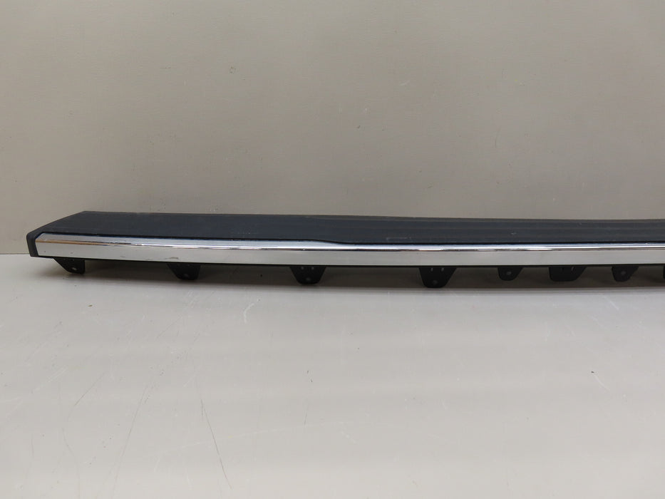 2015-2020 CHEVROLET SUBURBAN/TAHOE REAR BUMPER STEP PAD COVER OEM 29936468