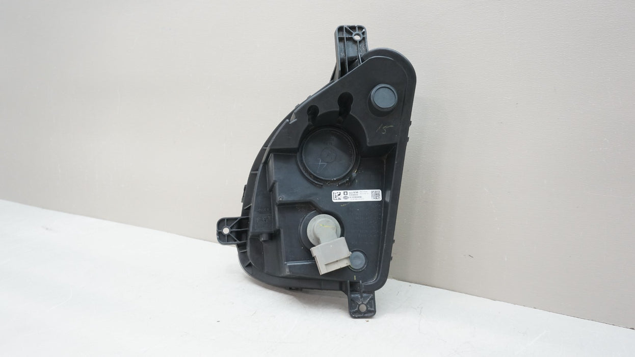 2018-2021 CHEVROLET EQUINOX FRONT RIGHT PASSENGER SIDE FOG LIGHT OEM 84226246