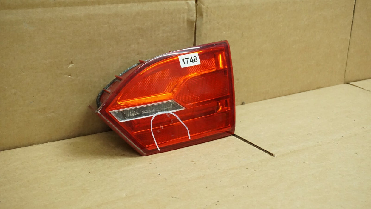 2011-2013 VOLKSWAGEN JETTA REAR RIGHT PASSENGER SIDE INNER TAIL LIGHT LAMP OEM