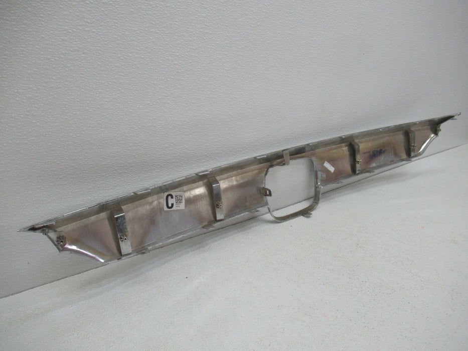 2018-2020 HONDA ACCORD FRONT CENTER GRILLE TRIM EMBLEM BEZEL MOLDING CHROME OEM