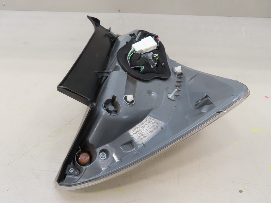 2012-2015 TOYOTA PRIUS REAR RIGHT PASSENGER SIDE TAIL LIGHT LAMP OEM