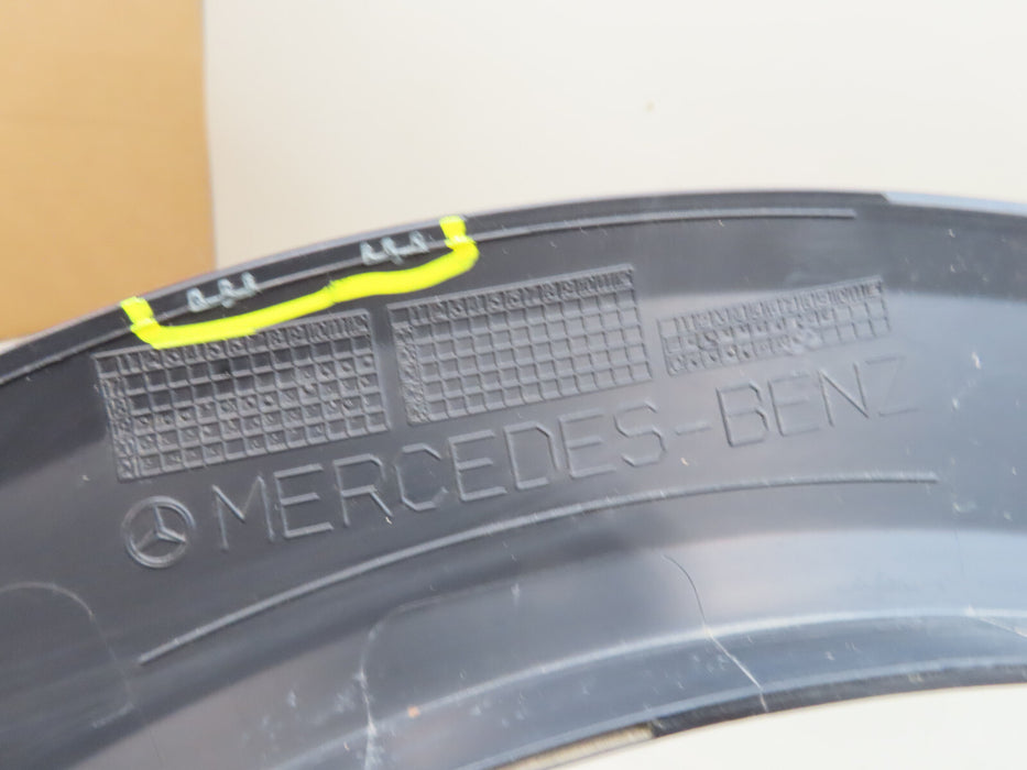 2020-2022 MERCEDES BENZ X167 GLE450 RIGHT SIDE FRONT WHEEL FENDER FLARE TRIM OEM