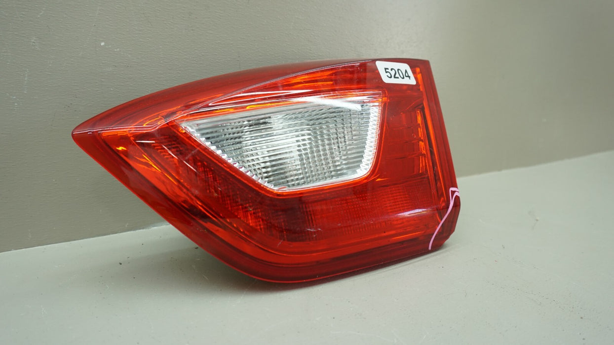 2016-2017 CHEVROLET CRUZE SEDAN REAR RIGHT INNER TAIL LIGHT LAMP OEM 84075815