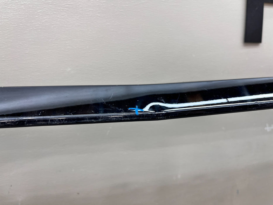 2019-2023 AUDI Q8 FRONT UPPER RADIATOR GRILLE SURROUND TRIM OEM 4M8 807 725