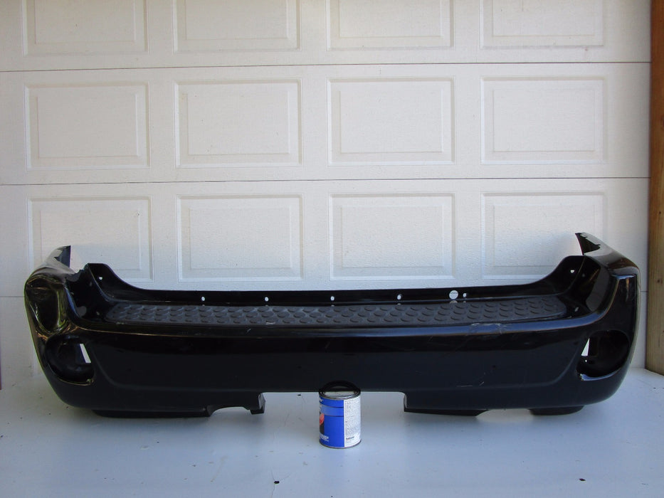 02 03 04 05 06 07 08 09 GMC ENVOY DENALI REAR BUMPER COVER OEM