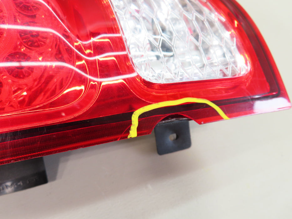 2011-2018 DODGE GRAND CARAVAN REAR RIGHT PASSENGER TAIL LIGHT HALOGEN LED OEM