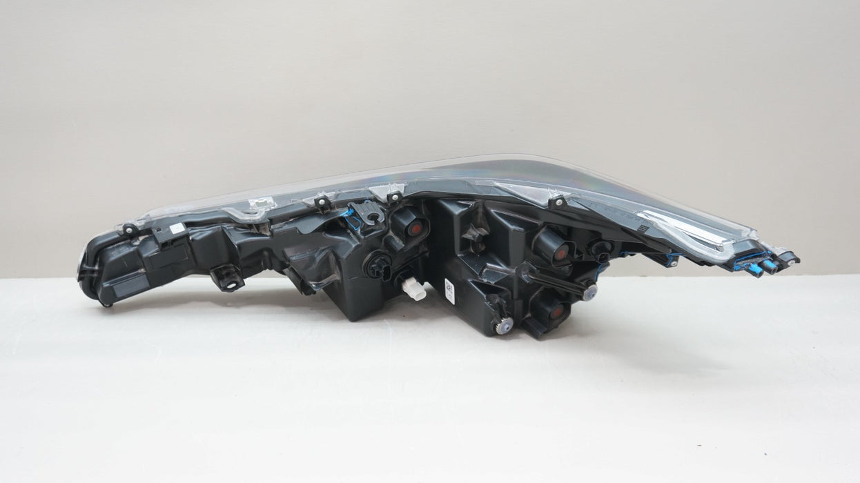 2020-2022 TOYOTA COROLLA FRONT RIGHT PASSENGER SIDE HALOGEN HEADLIGHT OEM