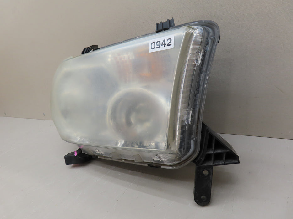 2009-2013 TOYOTA TUNDRA FRONT RIGHT PASSENGER HEADLIGHT HALOGEN OEM
