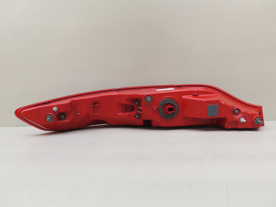 2015-2019 LINCOLN MKC REAR RIGHT PASSENGER SIDE TAIL LIGHT OEM