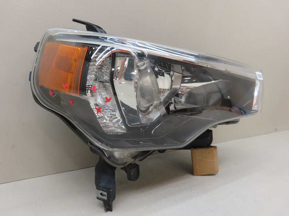 2014-2023 TOYOTA 4RUNNER FRONT RIGHT PASSENGER SIDE HEADLIGHT HALOGEN OEM