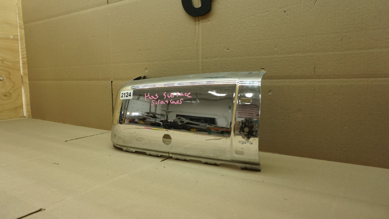 2007-2013 CHEVROLET SILVERADO REAR BUMPER END CAP PASSENGER SIDE OEM 15284306A