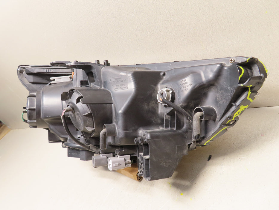 2011-2019 MITSUBISHI OUTLANDER LEFT DRIVER SIDE XENON HEADLIGHT OEM