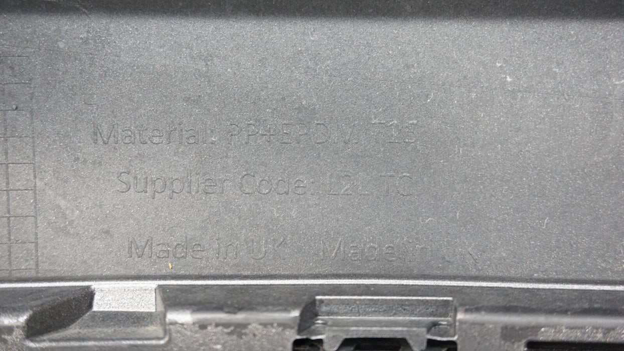 2018-2020 RANGE ROVER VELAR R-DYNAMIC SE HSE SUV REAR BUMPER COVER PANEL OEM
