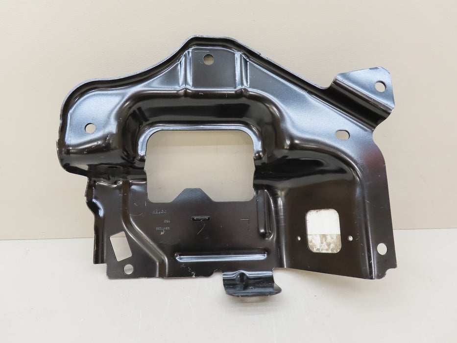 2014 2015 CHEVROLET SILVERADO 1500 FRONT LEFT BUMPER INNER BRACKET OEM 22944861