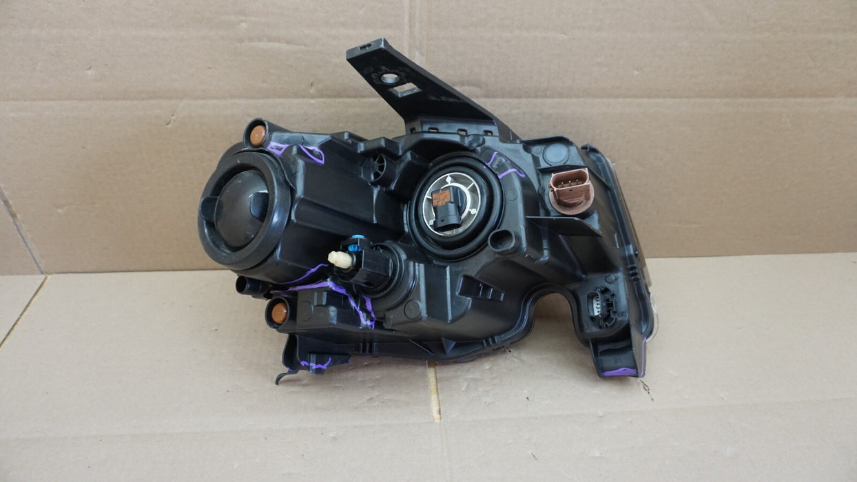 2017-2021 JEEP GRAND CHEEROKE FRONT DRIVER SIDE HEADLIGHT HEAD HALOGEN LAMP OEM