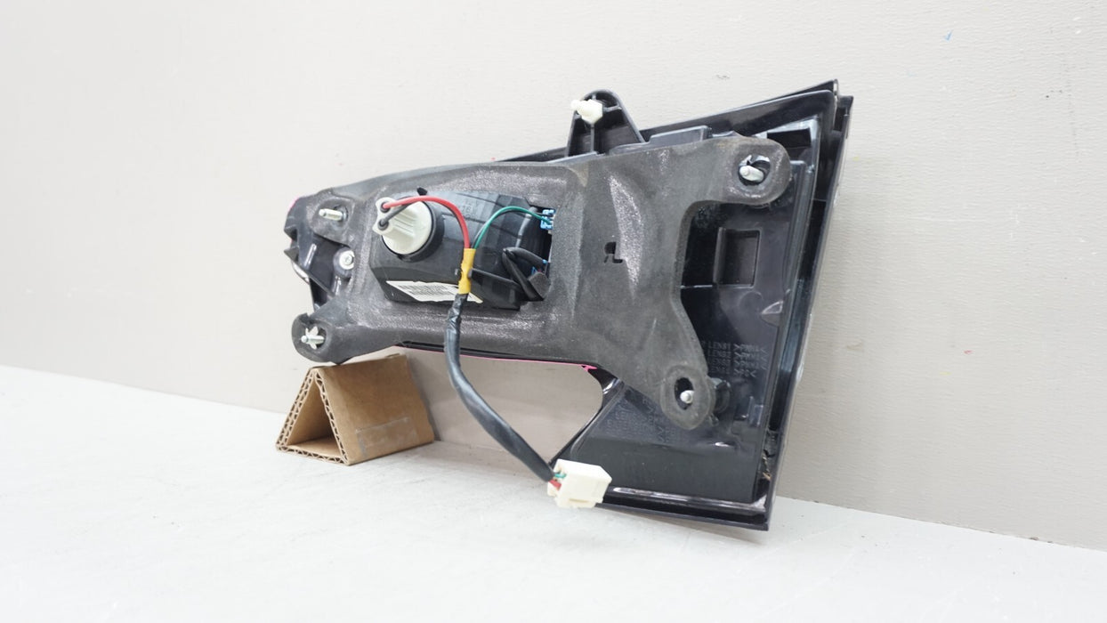 2020-2024 SUBARU OUTBACK REAR LEFT DRIVER SIDE INNER TAIL LIGHT OEM