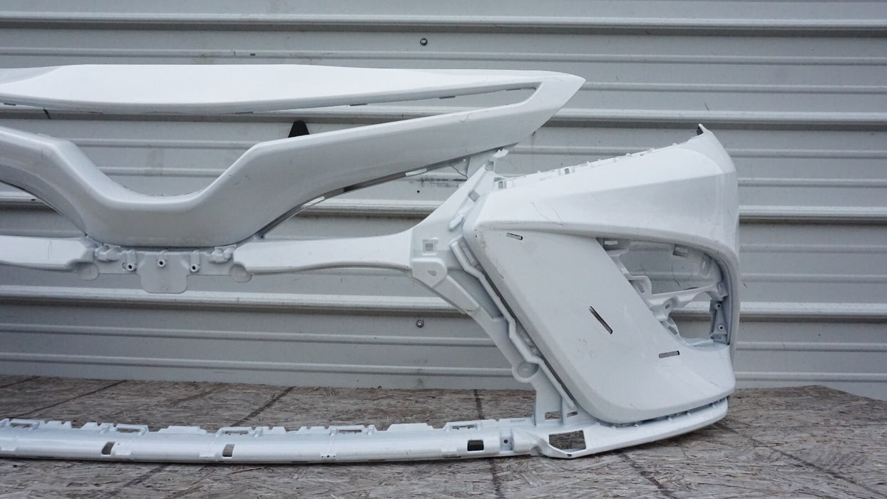2018-2020 TOYOTA CAMRY FRONT BUMPER COVER OEM 18 19 20