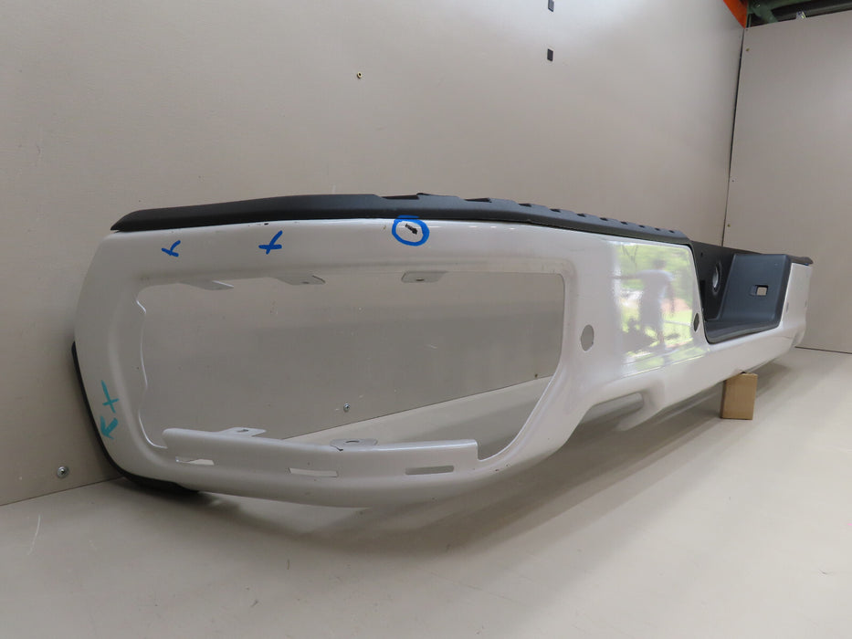2019-2023 CHEVOLET SILVERADO/ GMC SIERRA 1500 REAR BUMPER METAL OEM