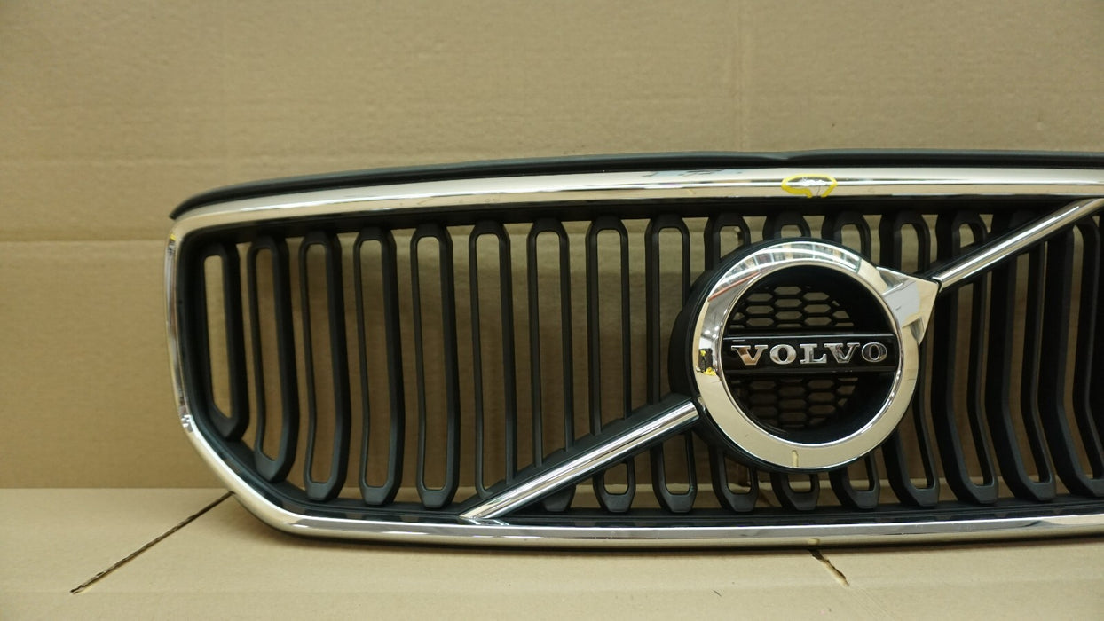 2019-2022 VOLVO XC40 FRONT BUMPER UPPER GRILL GRILLE OEM 31656581 19 20 21 22