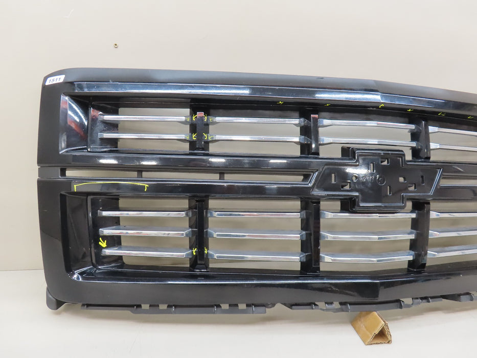 2014-2015 CHEVROLET SILVERADO 1500 LTZ FRONT RADIATOR GRILL GRILLE OEM 23465683