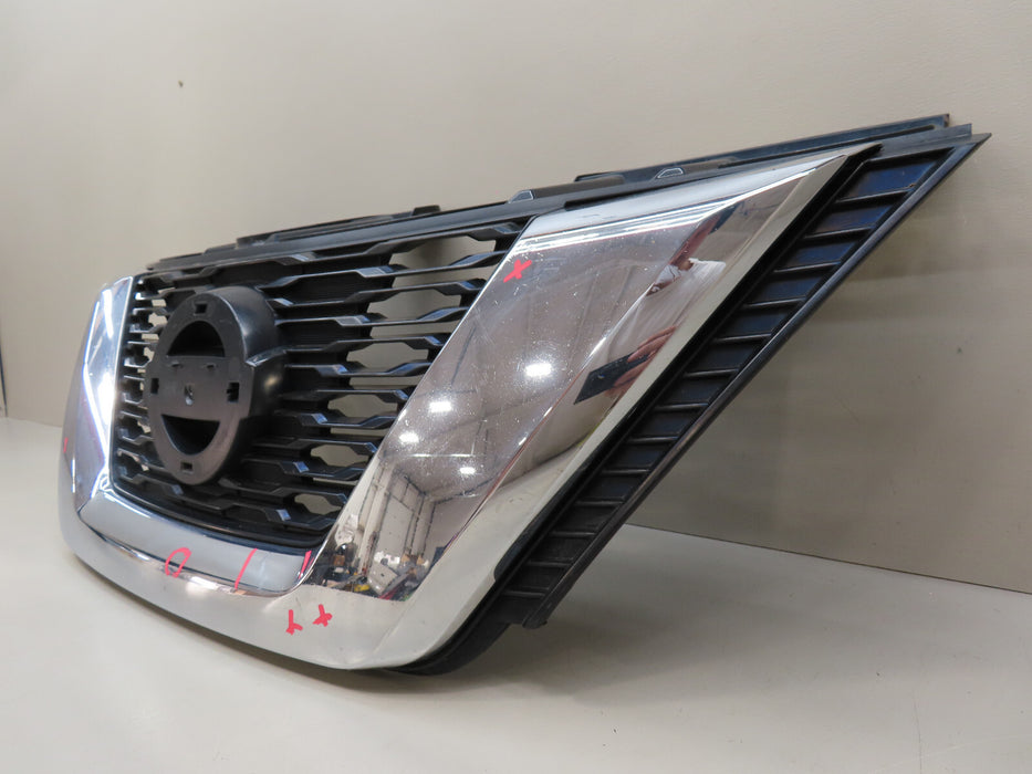 2016-2018 NISSAN ROGUE FRONT RADIATOR GRILL GRILLE OEM