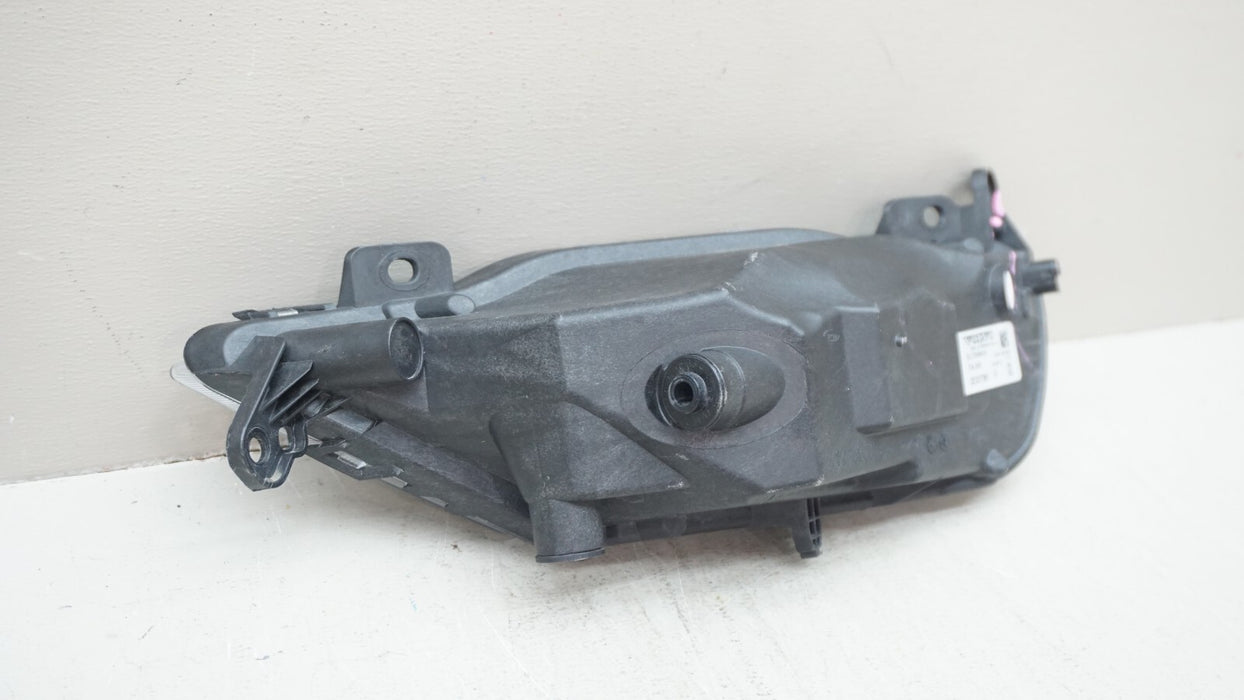 2016-2022 VOLVO XC60 FRONT RIGHT PASSENGER SIDE FOG LIGHT OEM 32337365