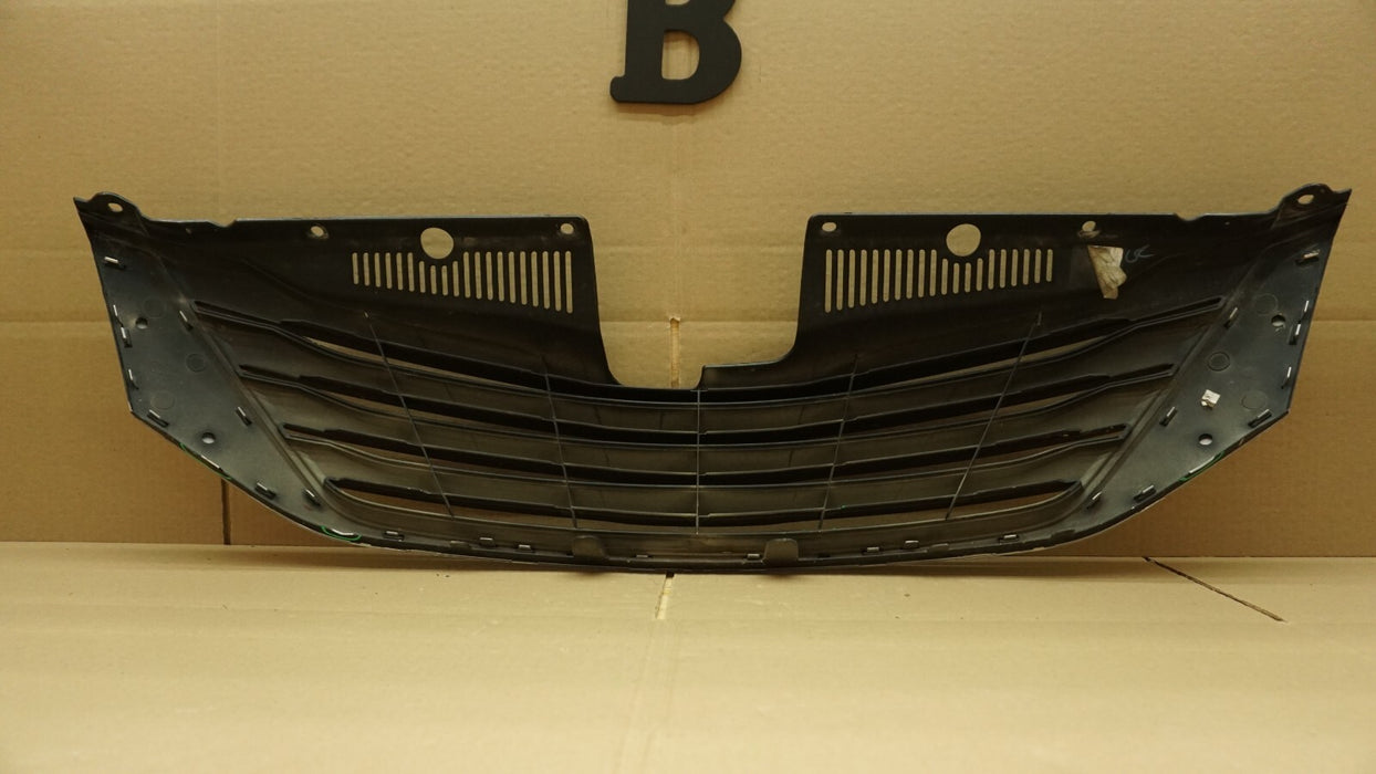 2011-2017 TOYOTA SIENNA FRONT UPPER RADIATOR GRILLE OEM 11 12 13 14 15 16 17