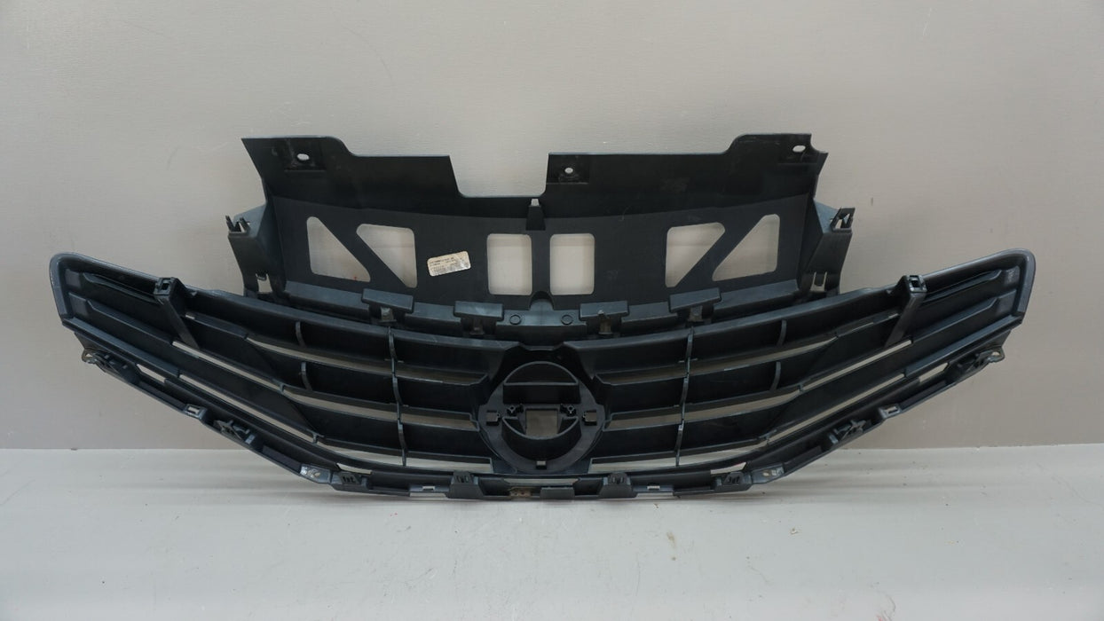 2014-2016 NISSAN VERSA NOTE FRONT BUMPER CENTER GRILL GRILLE OEM 62310 3VY0A