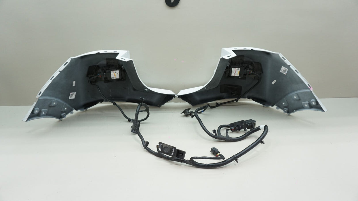 2021-2023 CHEVROLET TRAILBLAZER REAR BUMPER CAPS W/MODULES & HARNESS 42620487 OE