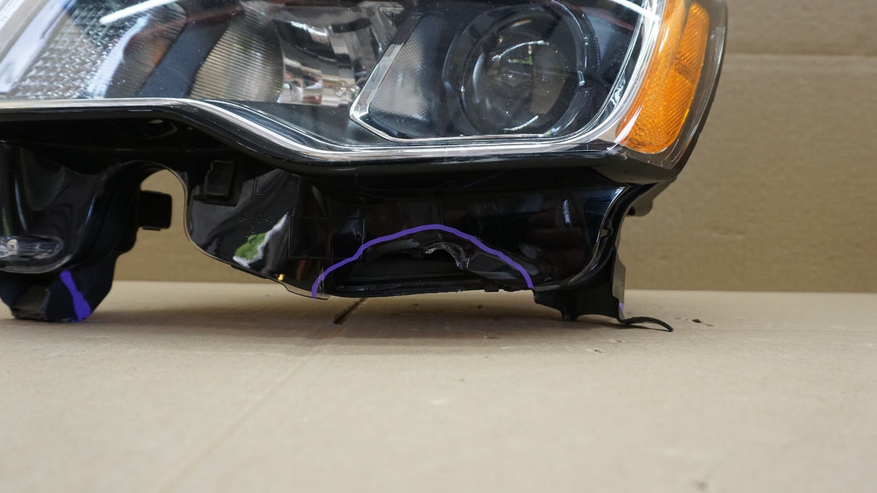 2017-2021 JEEP GRAND CHEEROKE FRONT DRIVER SIDE HEADLIGHT HEAD HALOGEN LAMP OEM