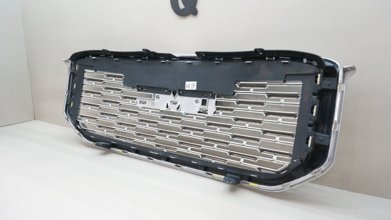 2018-2020 GMC YUKON FRONT RADIATOR GRILLE GRILL 84316391 OEM