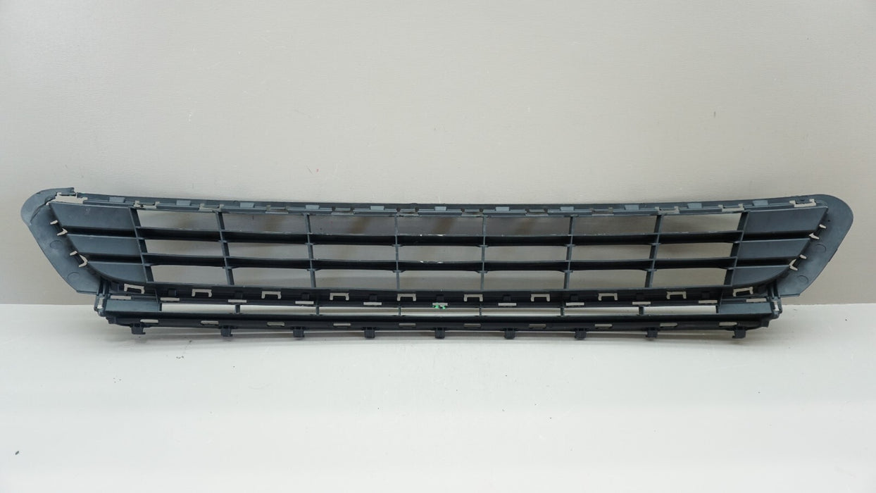 2015-2017 VOLKSWAGEN GOLF FRONT LOWER BUMPER COVER GRILLE GRILL OEM 5GM853677
