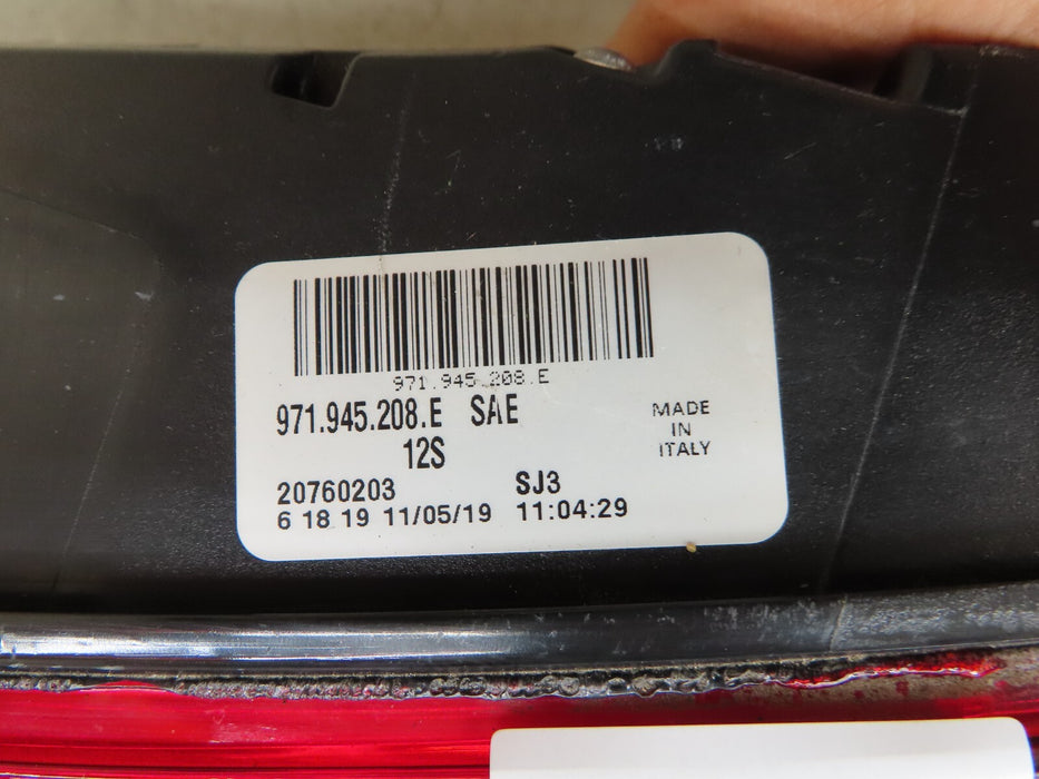 2017-2020 PORSCHE PANAMERA TURBO TAIL LIGHT RIGHT INNER PASSENGER SIDE LED OEM