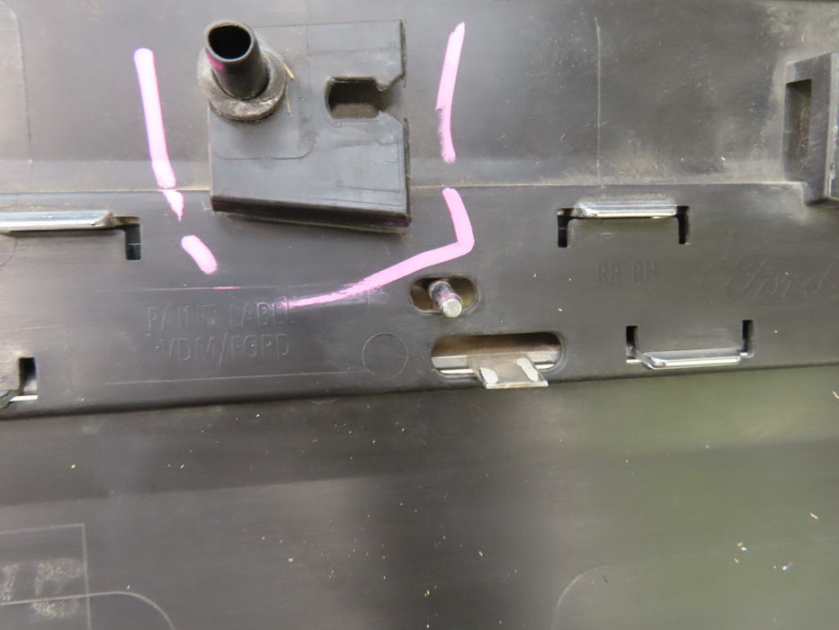 2016-2019 FORD EXPLORER FRONT RIGHT PASSENGER SIDE LOWER DOOR MOLDING OEM