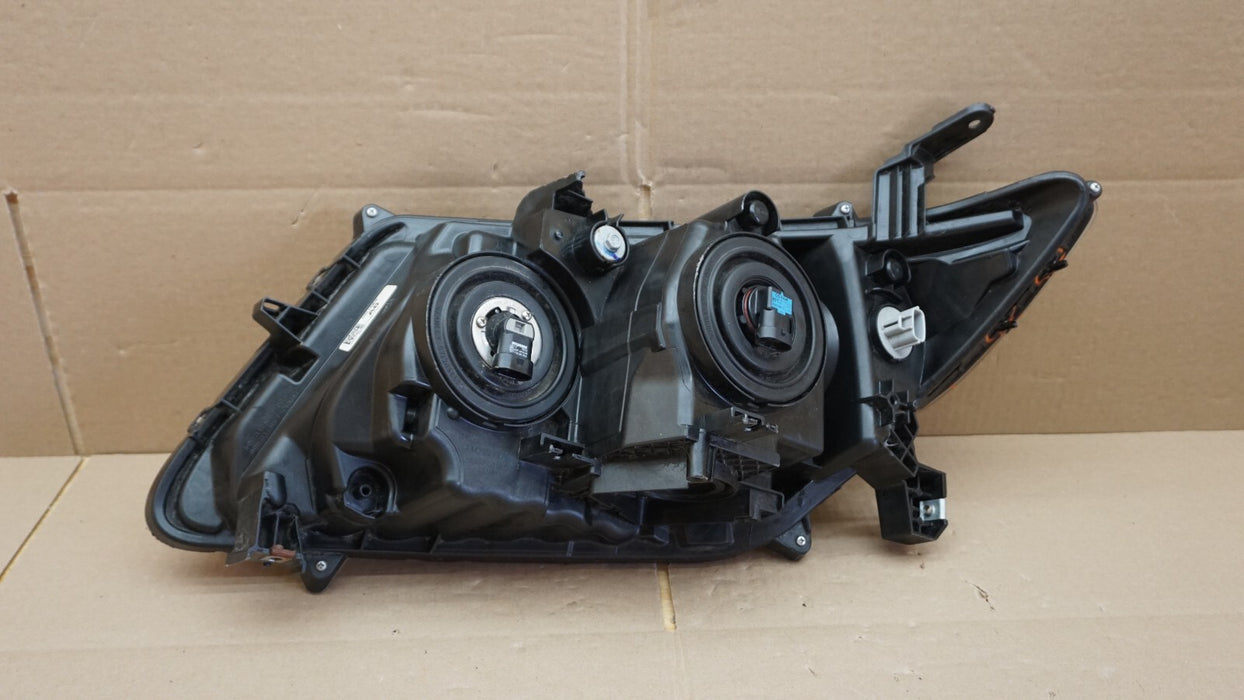 2011-2013 HONDA ODYSSEY FRONT PASSENGER SIDE HEADLIGHT HEAD HALOGEN LAMP OEM