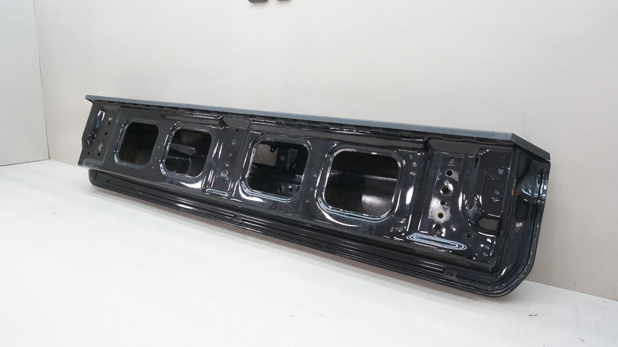 2019-2024 CHEVROLET SILVERADO 1500 REAR UPPER TAIL GATE OEM