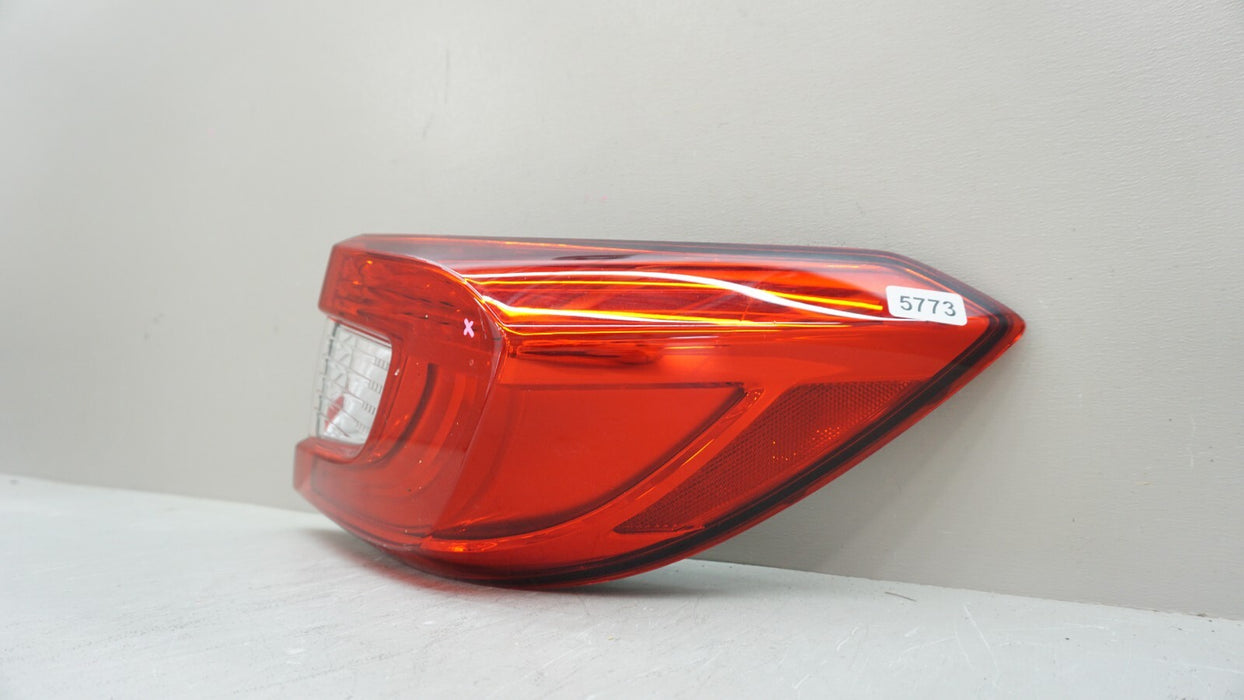 2018-2022 HONDA ACCORD REAR RH RIGHT PASSENGER SIDE OUTER TAIL LIGHT OEM