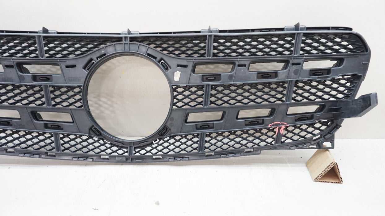 2018-2020 MERCEDES-BENZ CLA250 AMG FRONT UPPER GRILLE GRILL OEM A1568880400
