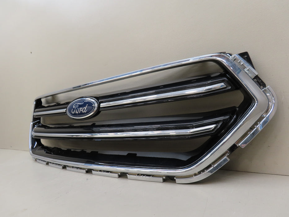 2017-2019 FORD ESCAPE FRONT UPPER RADIATOR GRILLE GRILL W/EMBLEM OEM CJ54-8200