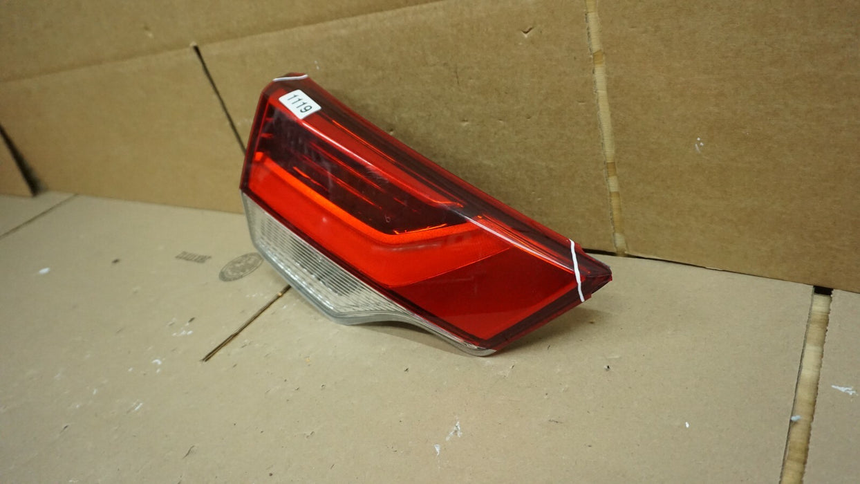 2017-2019 TOYOTA HIGHLANDER REAR LEFT DRIVER SIDE INNER TAIL LIGHT LED LAMP OEM