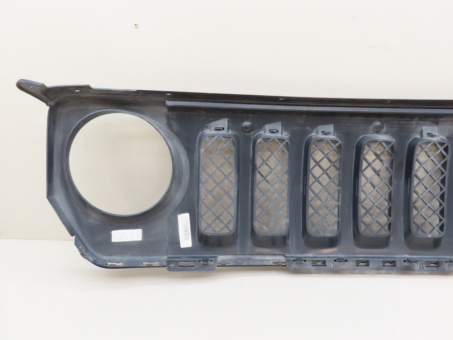 2011-2017 JEEP PATRIOT FRONT RADIATOR GRILL GRILLE OEM
