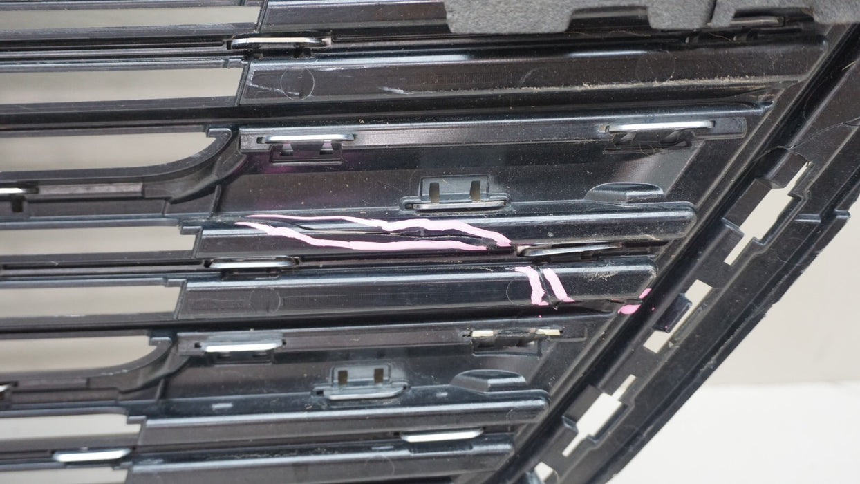 2017-2019 CADILLAC XT5 FRONT UPPER MAIN GRILLE OEM 84107964  17 18 19