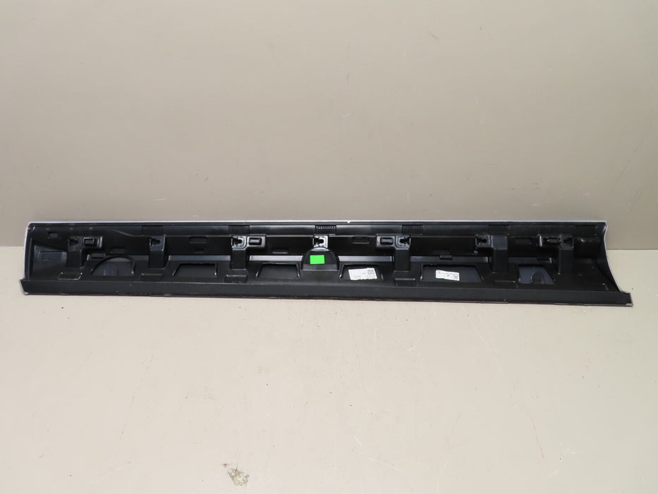 2022 VOLVO XC60 DOOR RIGHT SIDE TRIM MOLDING OEM 31440303