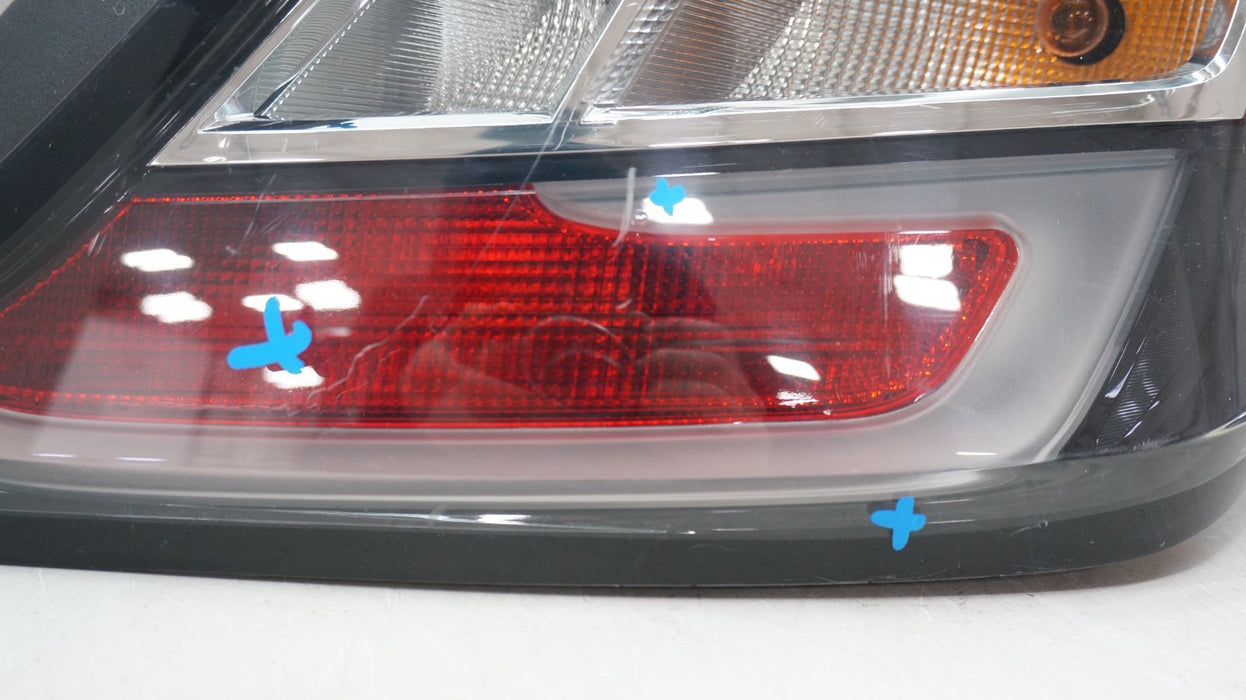 2016-2019 CHEVROLET VOLT REAR RIGHT PASSENGER SIDE TAIL LIGHT OEM