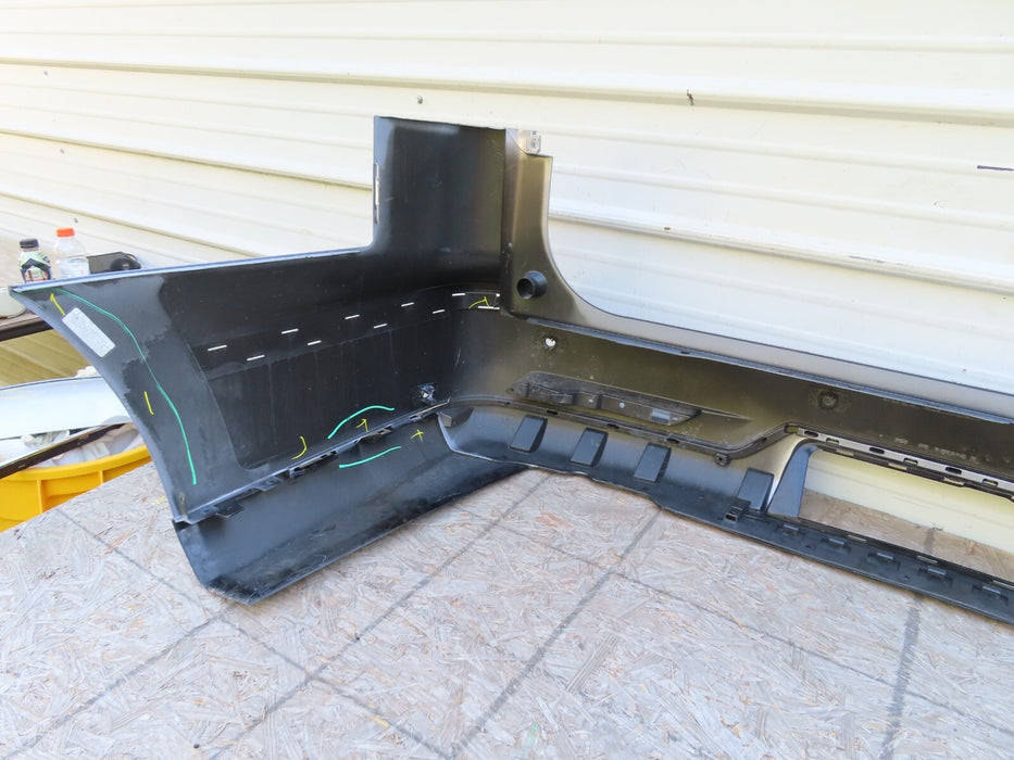 2018-2021 LINCOLN NAVIGATOR REAR UPPER BUMPER COVER PANEL W/ LOWER VALANCE OEM