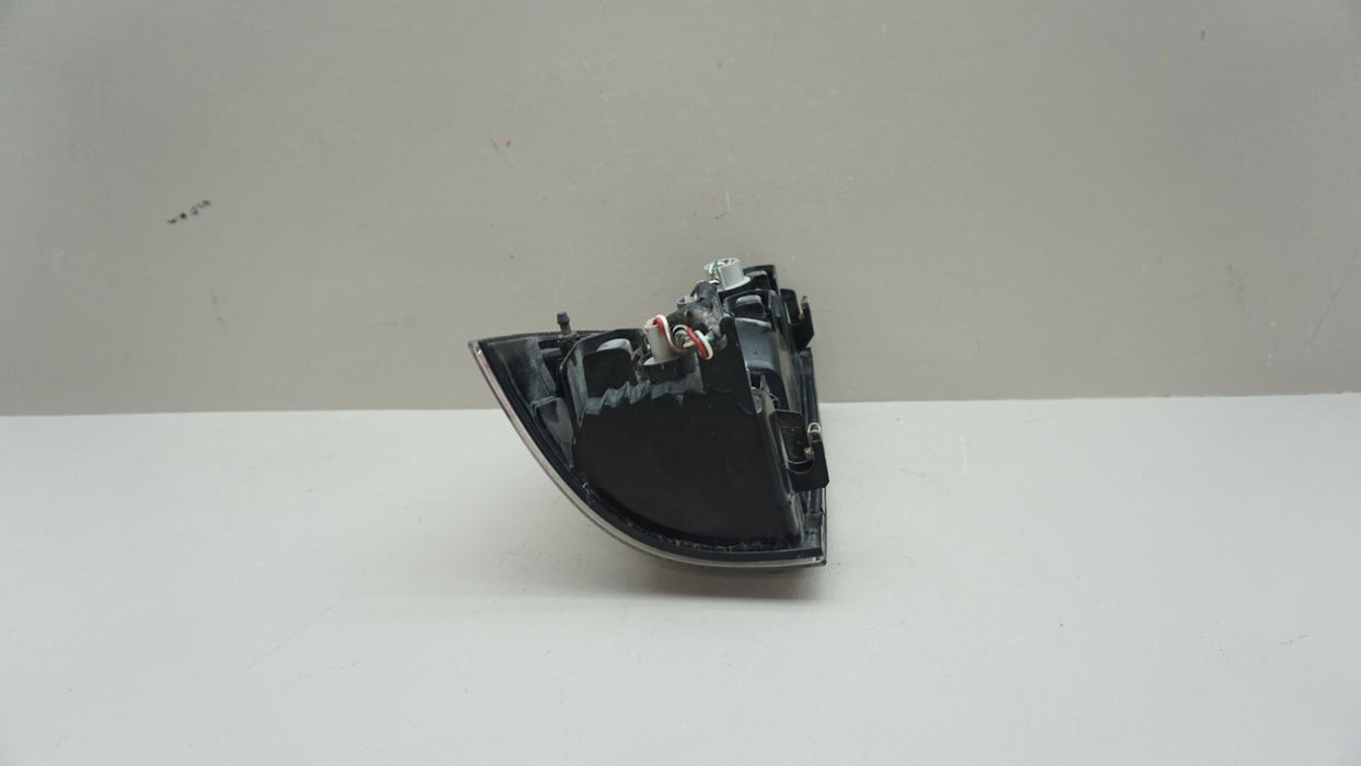 2009-2015 TOYOTA TACOMA REAR RIGHT PASSENGER SIDE TAIL LIGHT BRAKE STOP LAMP OEM